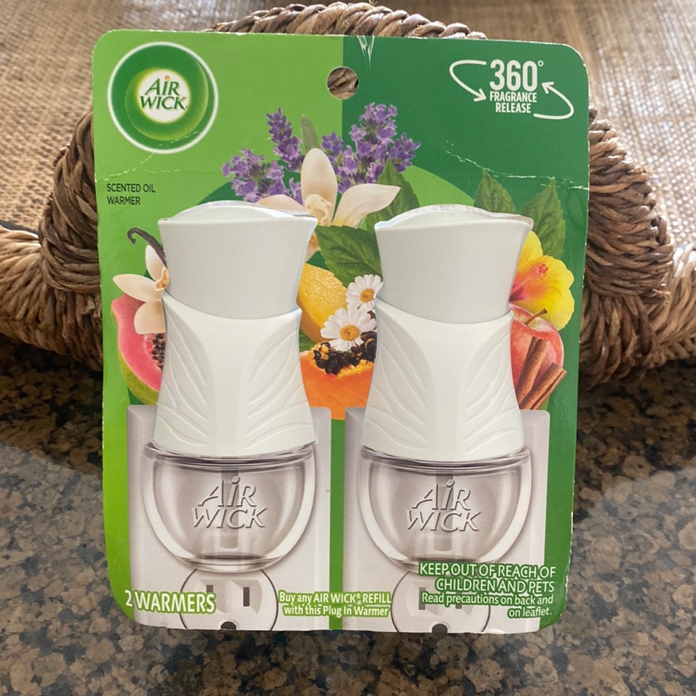Airwick Scented Oil Warmers NWT